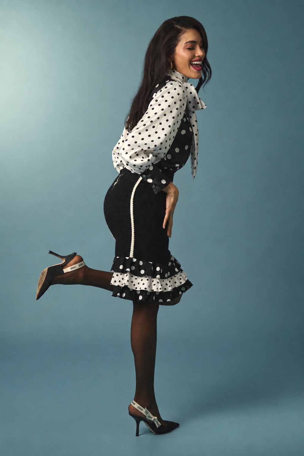 LILY ROSE FALDA MIDI VOLANTES 8