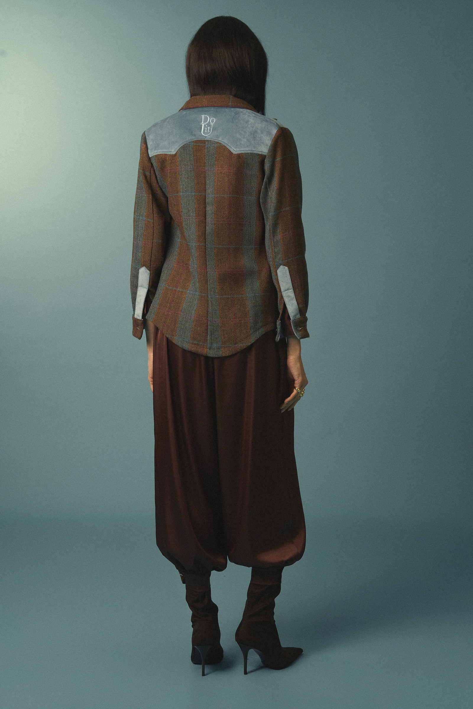 KATHARINA SOBRECAMISA 6